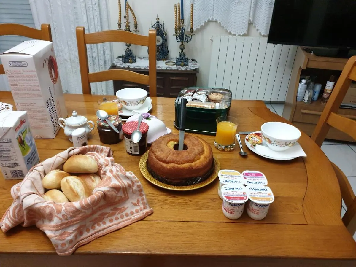 Séjour chez l'habitant Appartement Chez Germaine à Lourdes